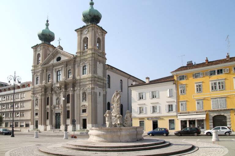 Gorica Italija trg Zmage - Piazza Vittoria